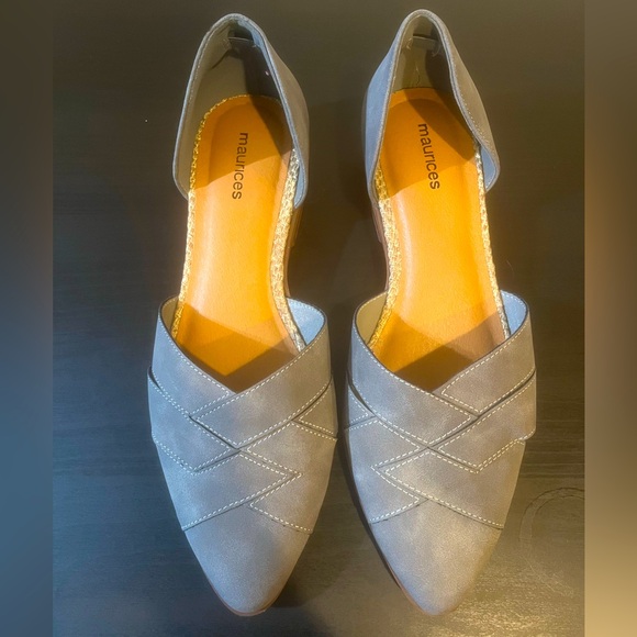 Women’s Size 10 Maurice’s Grey Open-Side Flats - Never Worn - Picture 1 of 6